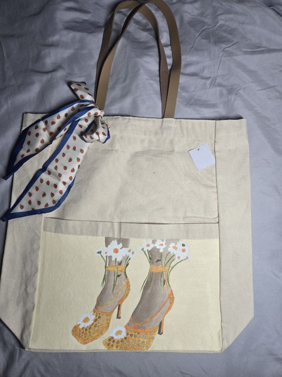 Jute tote with two painted cats and flowers